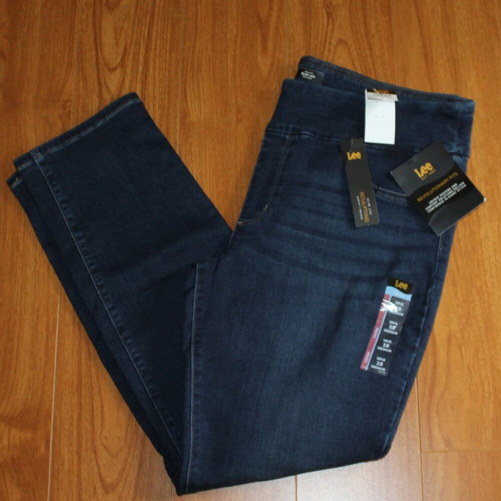 NWT Lee Woman's Plus Slim Fit Slim Leg Mid Rise Sculpting Stretch Jeans 18Medium